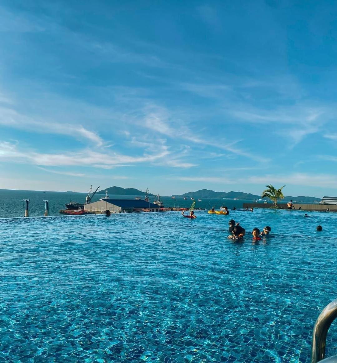 Seaview Luxury Condo Homestay 2Bed 2Bath Jesselton Quay By R2 Residence Kota Kinabalu Exteriér fotografie